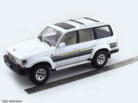 Toyota Land Cruiser LC80 white 1:18 Kengfai diecast Scale Model car