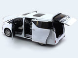 Toyota Vellfire White 1:18 Kengfai diecast Scale Model van