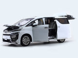 Toyota Vellfire White 1:18 Kengfai diecast Scale Model van
