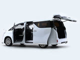 Toyota Vellfire White 1:18 Kengfai diecast Scale Model van