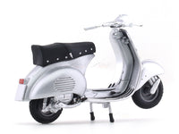 Vespa 50 GS 1:18 diecast scale model scooter bike collectible