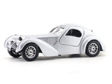 Bugatti Atlantic with Acrylic Case 1:24 Bburago Licensed Diecast Scale Model Car Collectible