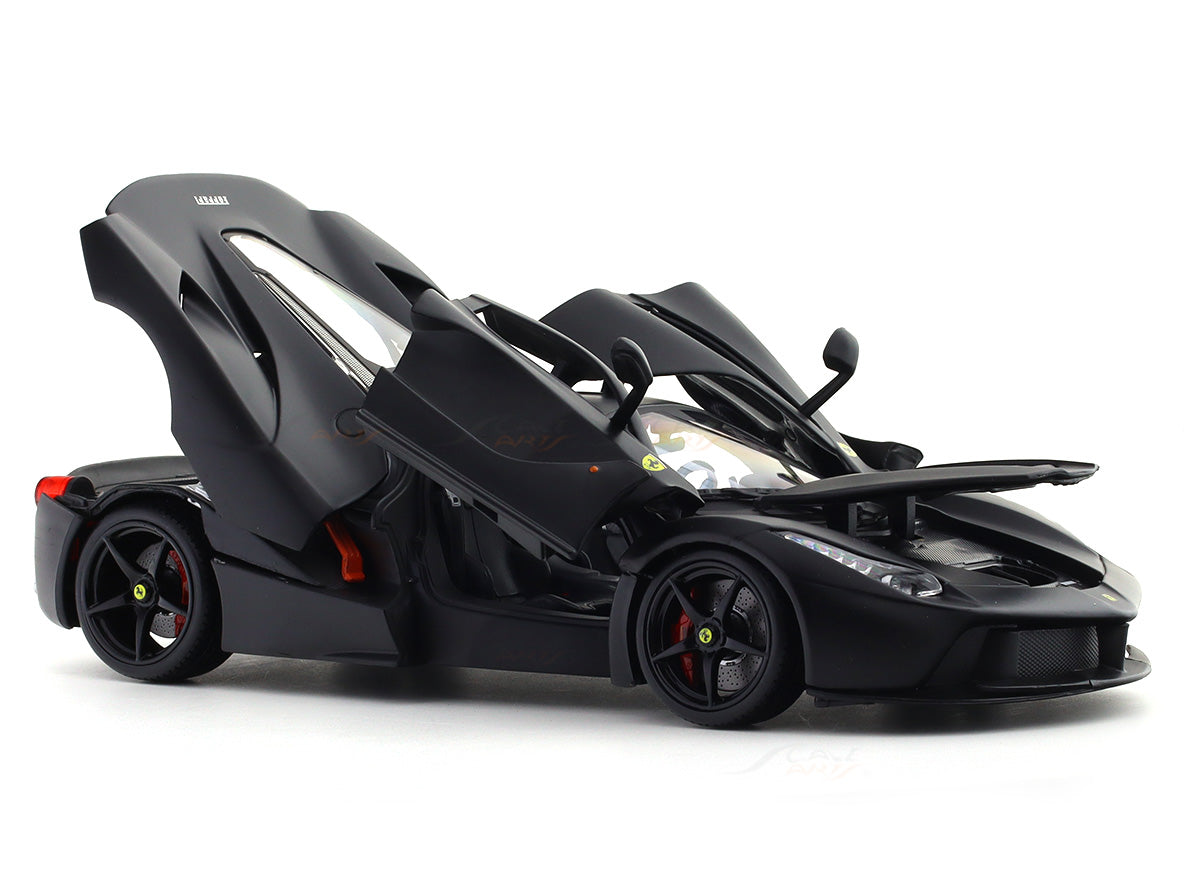 Ferrari LaFerrari matte black Signature Series 1:18 Bburago