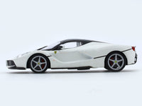 LaFerrari white 1:43 Bburago Signature diecast scale model car