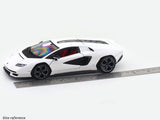 Lamborghini Countach LPI 800-4 white 1:24 Bburago with Acrylic Case Licensed Diecast Scale Model Car Collectible
