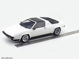 Lamborghini Silhouette White 1:18 Kyosho Premium Licensed Resin Scale Model Car Collectible