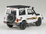 PreOrder : 2023 Toyota Land Cruiser LC71 White Anniversary Edition 1:64 Para64 diecast scale model car