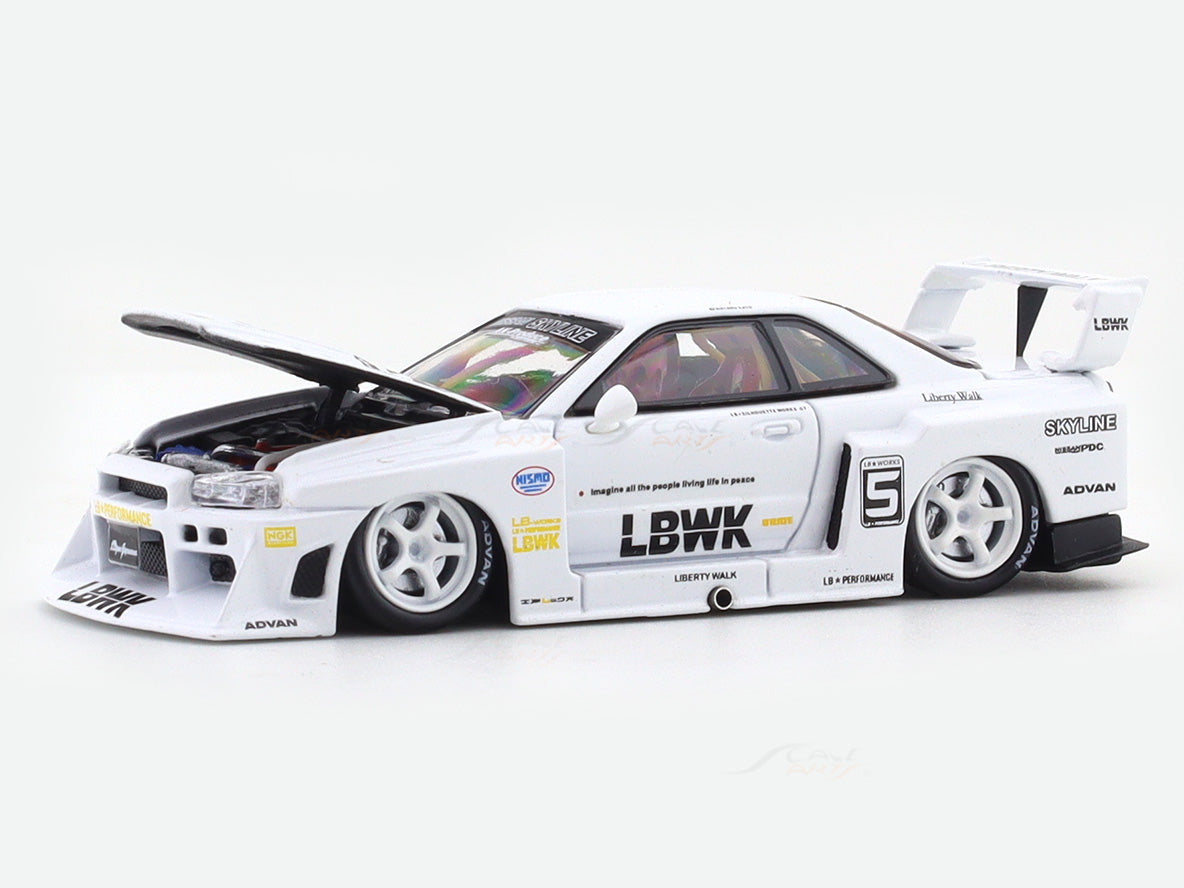 Nissan Skyline ER34 LBWK White 1:64 Street Weapon diecast scale