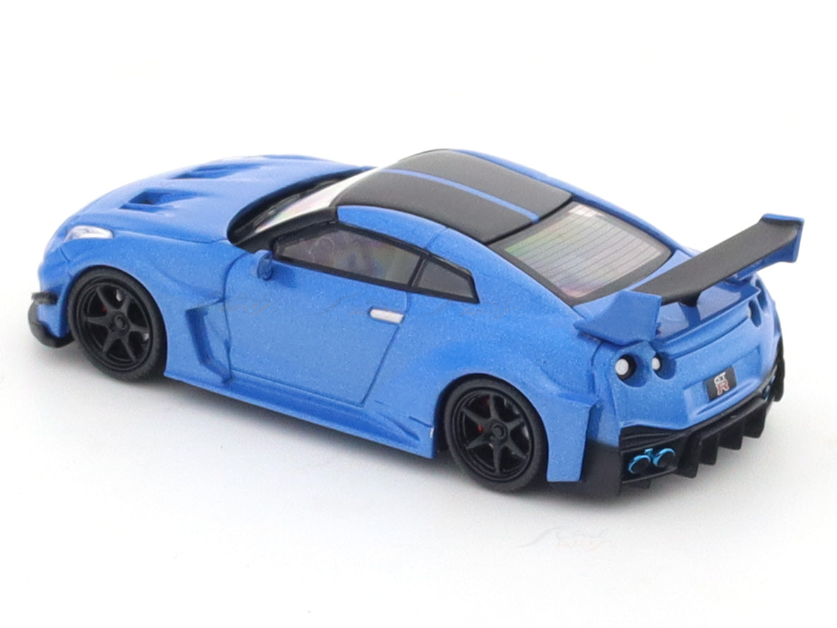 Nissan Skyline GT-R R35 with figure 1:64 TimeMicro diecast scale model ...