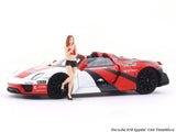 Porsche 918 Spyder with figure 1:64 TimeMicro diecast scale model car miniature collectible