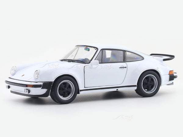 Porsche 964 Turbo 1:24 Welly licensed diecast scale model car collectible