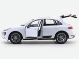 Porsche Macan Turbo White 1:24 Welly Licensed Diecast Scale Model Car Collectible