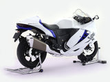 Suzuki Hayabusa GSX 1300R 1:6 light and sound scale Model bike collectible