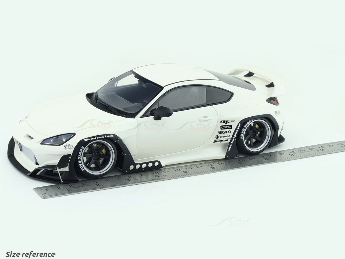 Toyota Pandem GR86 ZN8 Crystal 1:18 GT Spirit Premium Resin Model