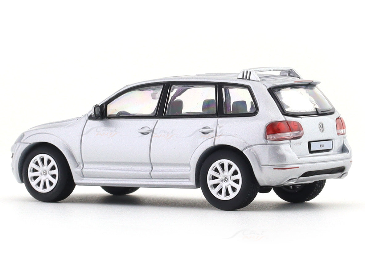 Volkswagen Toureg Silver 1:64 Shadow diecast scale model car miniature ...