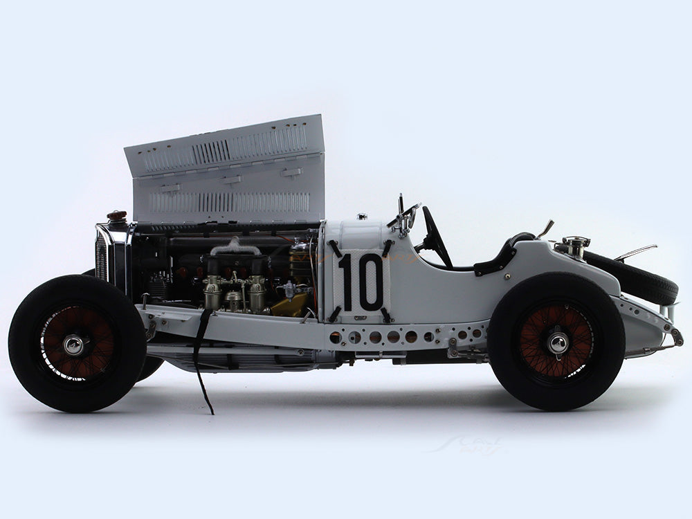 1931 Mercedes-Benz SSKL 1:18 CMC model cars diecast scale