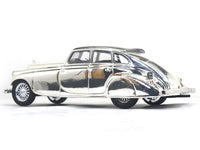 1933 Pierce Ailver Arrow chrome 1:43 Atlas diecast scale model car