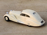 1935 Mercedes-Benz 500K Spezial Stromlinienwagen Tan Tjoan Keng beige 1:18 Matrix scale model
