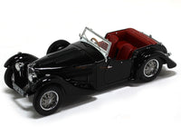 1938 Bugatti Type57C Corsica Roadster 1:43 Minichamps scale model car.