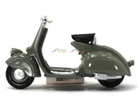 1946 Vespa 98  1:18 Maisto diecast scale model bike.