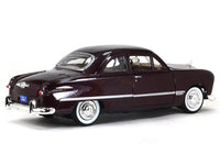 1949 Ford Coupe 1:24 Motormax diecast scale model car.