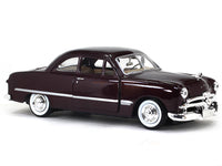 1949 Ford Coupe 1:24 Motormax diecast scale model car.