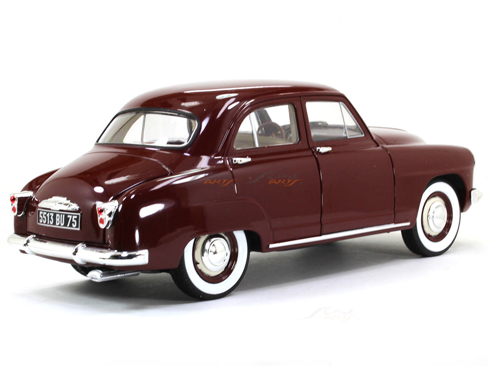 1953-Simca-9-Aronde-amarnath-
