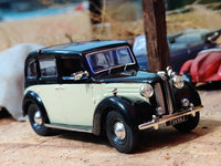 1954 Austin FX3 1:43 IXO diecast scale model car.