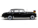 1957 Mercedes-Benz 300D 1:43 Atlas diecast scale model car.