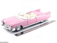 1959 Cadillac Eldorado Biarritz 1:18 Maisto diecast scale model car collectible