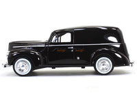 1940 Ford Sedan Delivery 1:24 Motormax diecast scale model car.