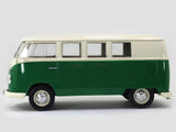 1960 Volkswagen T1 Kombi Minibus 1:24 diecast scale model car.