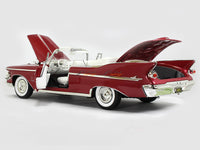 1961 Chrysler Imperial Crown 1:18 Road Signature Yatming diecast scale model car.