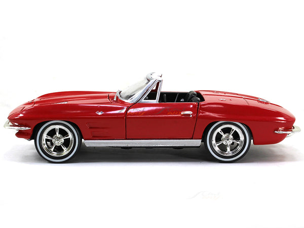 1963 Chevy Corvette Convertible 1:32 Signature diecast Scale Model Car