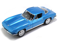 1965 Chevrolet Corvette blue 1:18 Maisto diecast Scale Model car