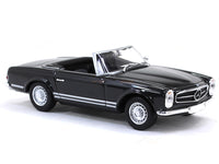 1965 Mercedes-Benz 230 SL Pagode W113 1:43 Maxichamps diecast Scale Model car.