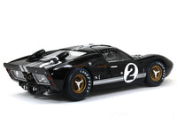 1966 Ford GT40 MK II #2 Winner 24h Lemans 1:18 Shelby Collectibles diecast model car.