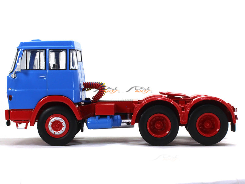 Modèle Réduit Camion Henschel HS 19 TS 1966 Gris - 1/43 - IXOMODELS IXOTR085 - Neuf