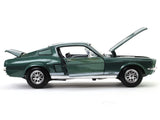 1967 Ford Mustang GTA Fastback green 1:18 Maisto diecast scale model car collectible