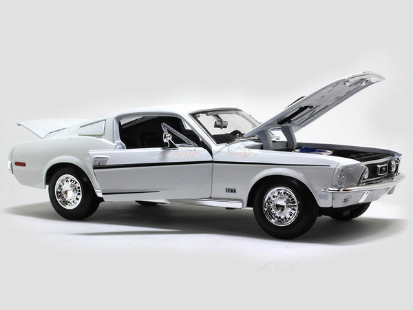 Buy Maisto 1968 Ford Mustang GT Cobra Jet Hard Top 1/18 Scale Diecast Model  Vehicle Blue Online at Low Prices in India 