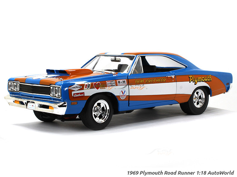 1969 Plymouth Road Runner 1:18 Auto World diecast scale model car