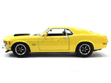 1970 Ford Mustang Boss 429 yellow 1:24 Motormax diecast scale model car.