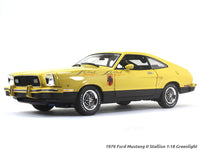 1976 Ford Mustang II Stallion 1:18 Greenlight diecast scale model car.