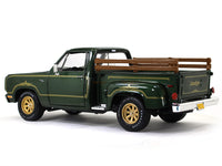 1977 Dodge Warlock 150 1:18 AutoWorld diecast scale model truck.