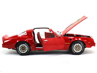 1977 Pontiac Trans Am 1:18 Auto World diecast scale model car.