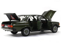 1980 -1985 Mercedes-Benz 200 W123 1:18 Norev dealer edition scale model.