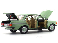 1982 Mercedes-Benz 200 W123 green 1:18 Norev diecast scale model car collectible
