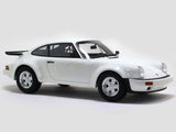 1984 Porsche 911 SC RS 1:18 GT Spirit scale model car miniature.