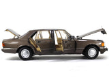 1985-1991 Mercedes-Benz 560SEL V126 1:18 Norev Dealer edition.