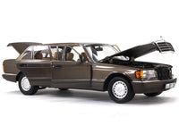 1985-1991 Mercedes-Benz 560SEL V126 1:18 Norev Dealer edition.